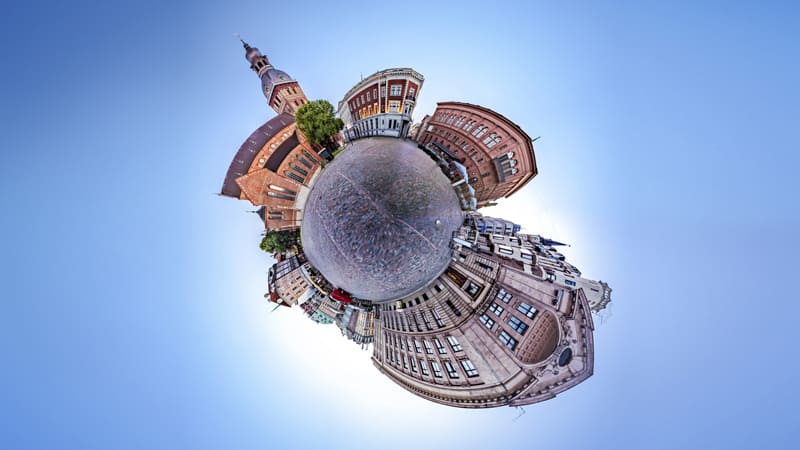 360 Video 'Tiny Planet' effect